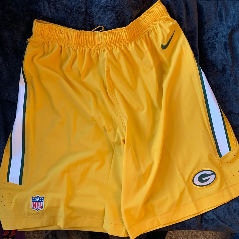 Green Bay Packers Nike shorts- XL